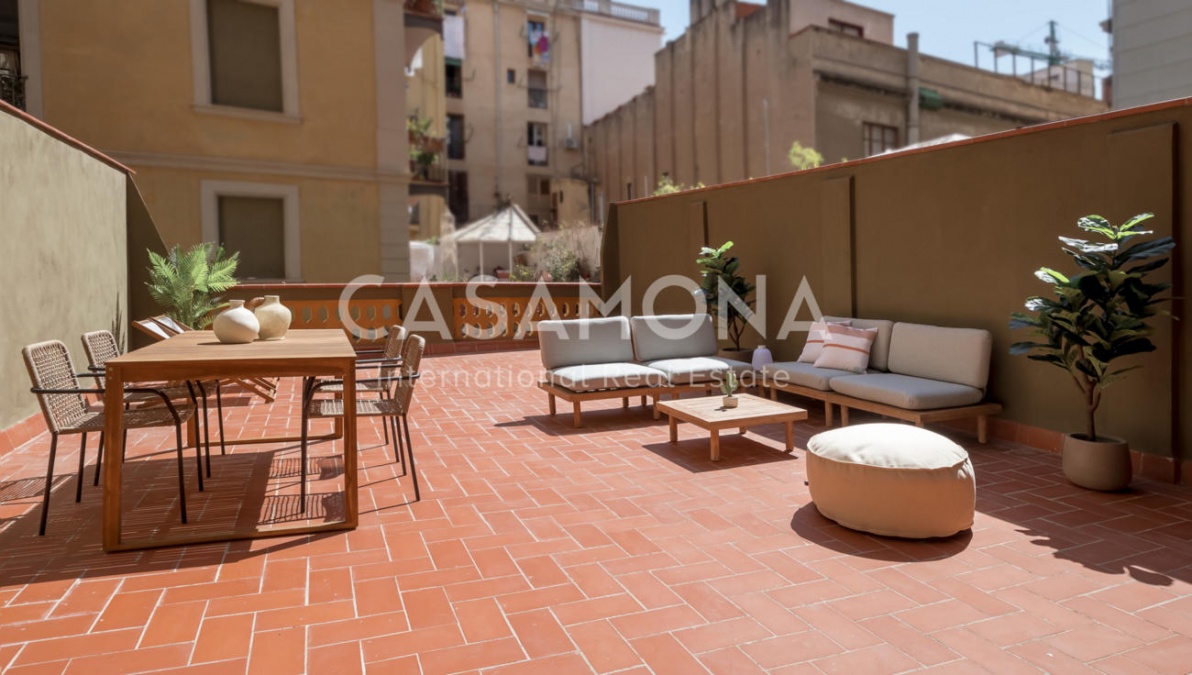 Moderno y totalmente equipado apartamento de 2 dormitorios con gran terraza privada Moderno y totalmente equipado apartamento de 2 dormitorios con gran terraza privada