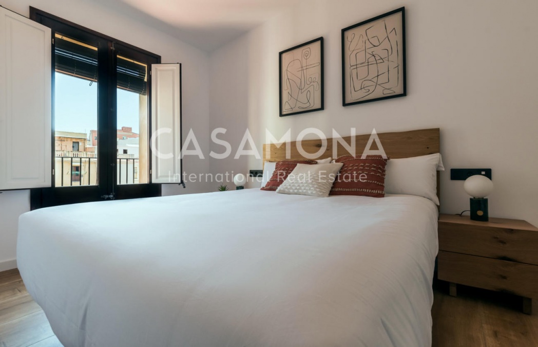 Appartement moderne et entièrement équipé de 2 chambres avec immense terrasse privée
