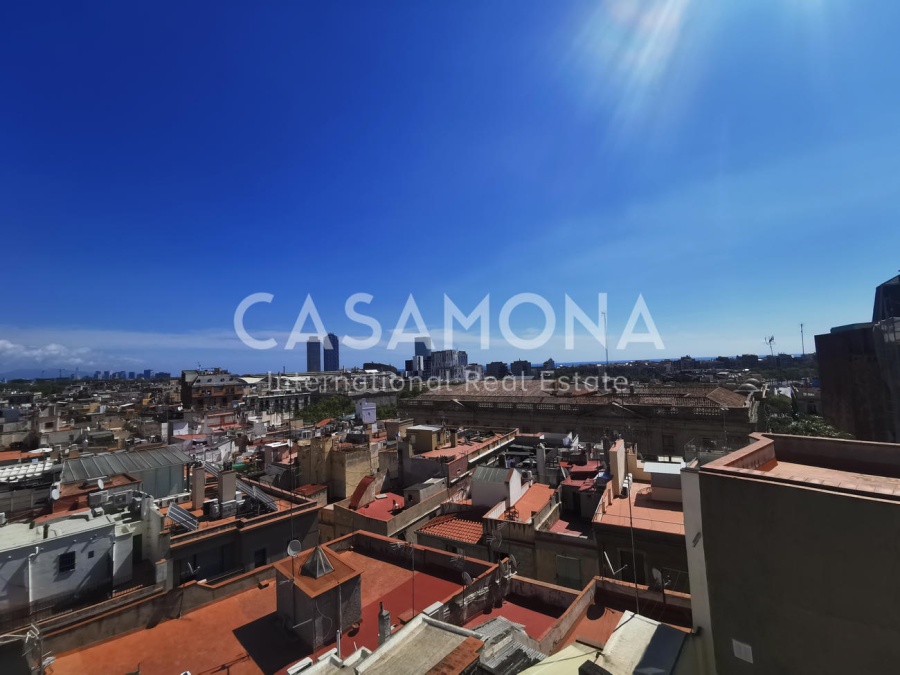 New Renovated Apartment on Via Laietana - great location - No Cedula 