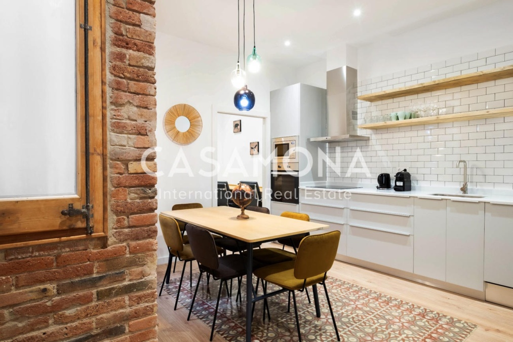 Appartement in Catalaanse stijl met 3 slaapkamers en 3 badkamers in Gracia