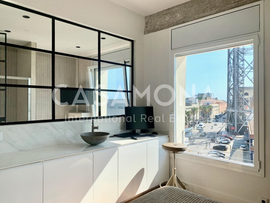 Modernes, helles Apartment mit Aufzug und Blick von allen Zimmern