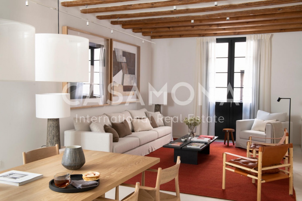 Magnífico apartamento de 3 dormitorios en un antiguo palacio con SPA en Gótico Magnífico apartamento de 3 dormitorios en un antiguo palacio con SPA en Gótico