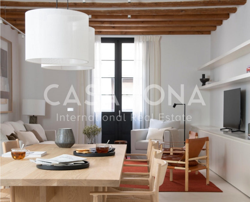 Magnificent 3 Bedroom Apartment in a Former Palace with a SPA in Gótico Magnificent 3 Bedroom Apartment in a Former Palace with a SPA in Gótico