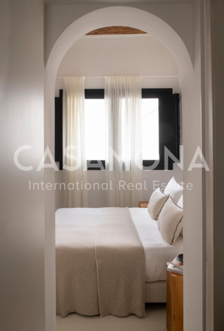 Magnificent 3 Bedroom Apartment in a Former Palace with a SPA in Gótico Magnificent 3 Bedroom Apartment in a Former Palace with a SPA in Gótico