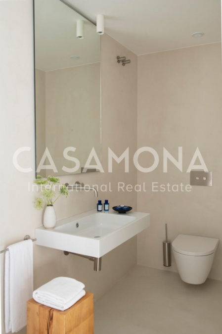 Magnificent 3 Bedroom Apartment in a Former Palace with a SPA in Gótico Magnificent 3 Bedroom Apartment in a Former Palace with a SPA in Gótico