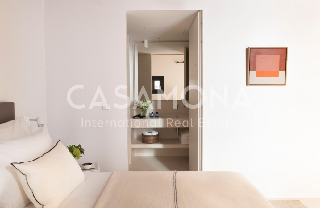Amazing 2 Bedroom Apartment with a SPA in a Former Palace in Gotico Amazing 2 Bedroom Apartment with a SPA in a Former Palace in Gotico