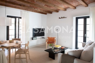 PRECIOSO APARTAMENTO DE 3 DORMITORIOS EN UN ANTIGUO PALACIO CON SPA EN GÓTICO PRECIOSO APARTAMENTO DE 3 DORMITORIOS EN UN ANTIGUO PALACIO CON SPA EN GÓTICO
