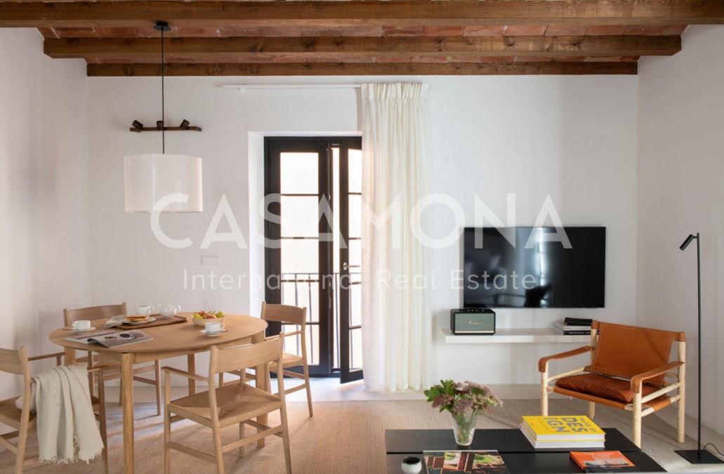 PRECIÓS APARTAMENT DE 3 DORMITORIS EN UN ANTIC PALAU AMB SPA A GÒTIC PRECIÓS APARTAMENT DE 3 DORMITORIS EN UN ANTIC PALAU AMB SPA A GÒTIC