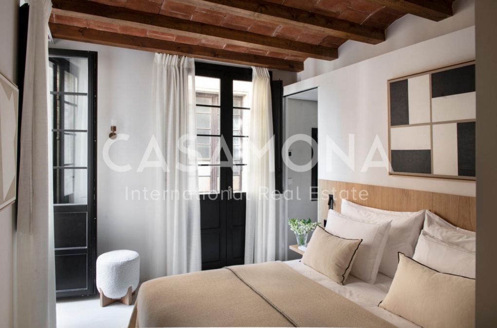 PRECIOSO APARTAMENTO DE 3 DORMITORIOS EN UN ANTIGUO PALACIO CON SPA EN GÓTICO PRECIOSO APARTAMENTO DE 3 DORMITORIOS EN UN ANTIGUO PALACIO CON SPA EN GÓTICO