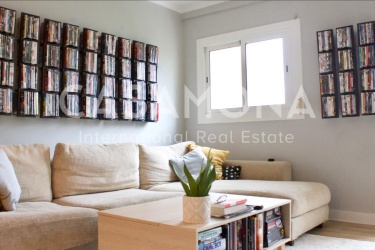 (SOLD) Bright And Spacious Two Bedroom Duplex Apartment In Diagonal Mar With Charming Gallery