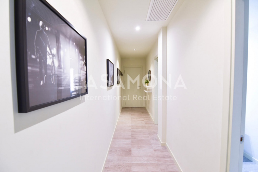 Luxurious 1 bedroom with incredible view on Barceloneta