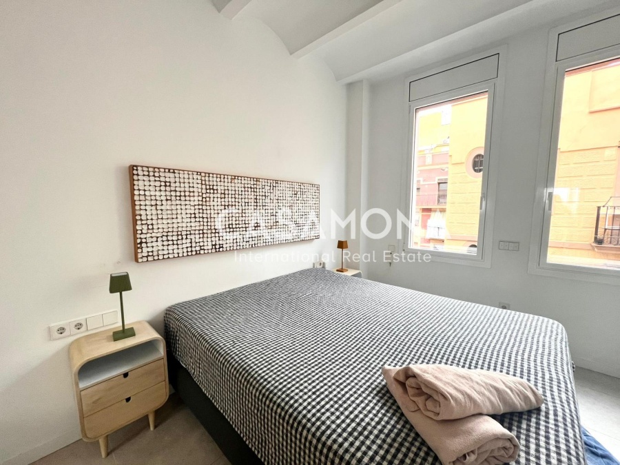 Apartament de luxe, residència exclusiva a la vora del mar amb vistes panoràmiques al port - terrassa i ascensor