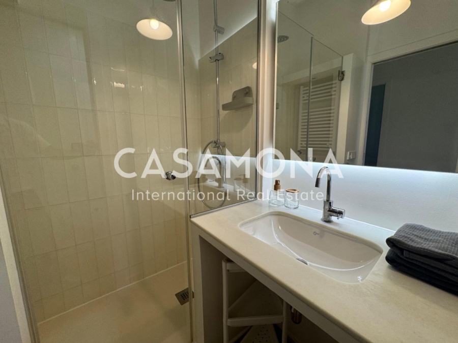 Increíble apartamento espacioso con balcón y lujoso estilo catalán Increíble apartamento espacioso con balcón y lujoso estilo catalán
