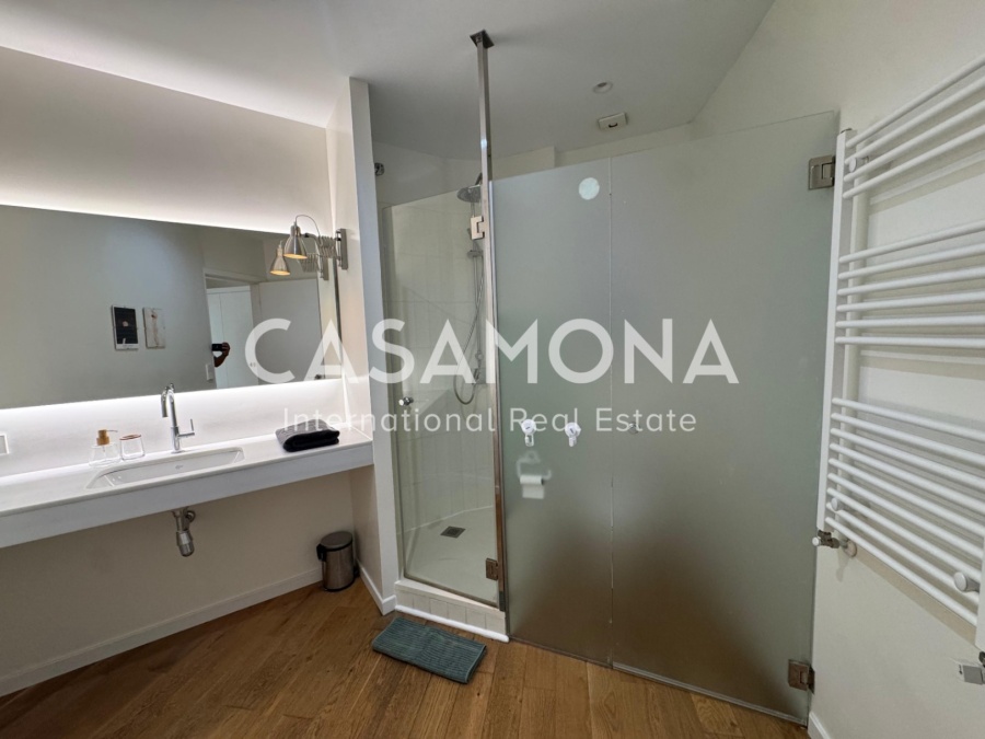 Increíble apartamento espacioso con balcón y lujoso estilo catalán Increíble apartamento espacioso con balcón y lujoso estilo catalán