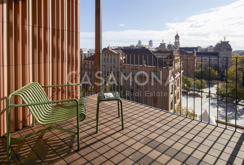 Lujoso apartamento de 3 dormitorios en una residencia con piscina en la azotea Lujoso apartamento de 3 dormitorios en una residencia con piscina en la azotea