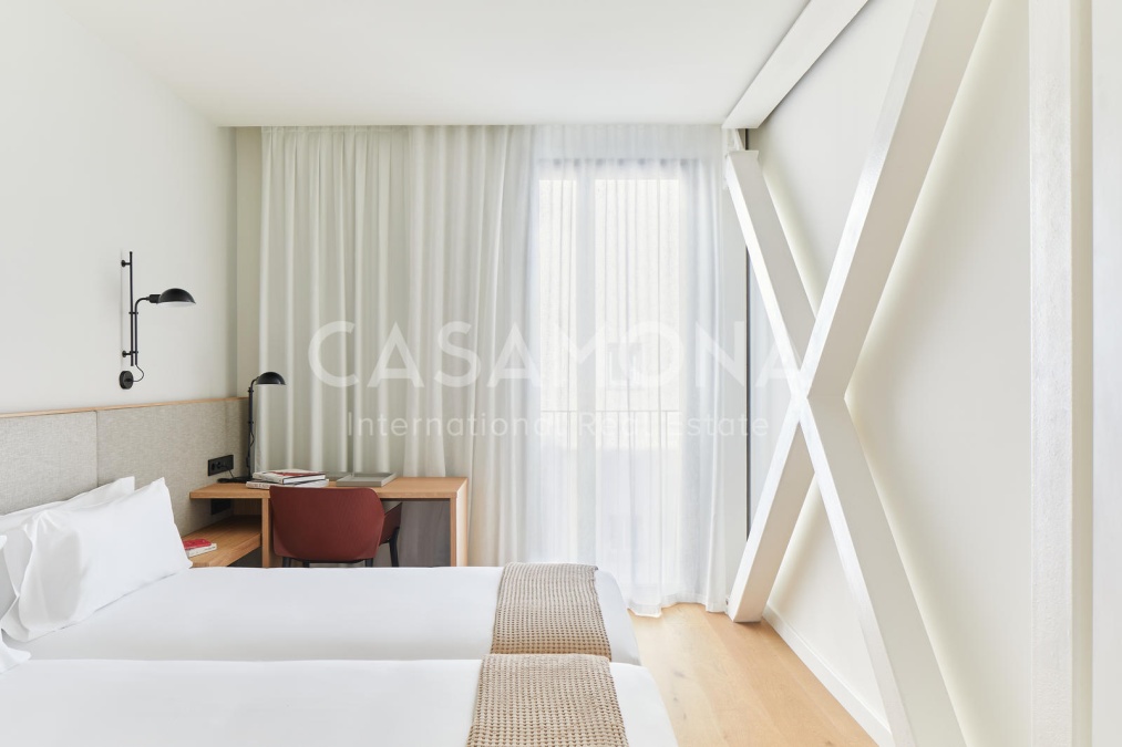Pis de luxe de 3 habitacions Pis en una residència amb piscina al terrat