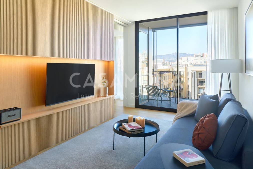 Luxury serviced Penthouse Flat in a Residence with Rooftop Pool