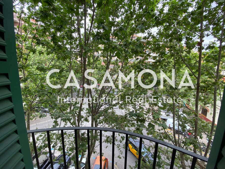 Apartamento luminoso y moderno cerca de la Sagrada Familia