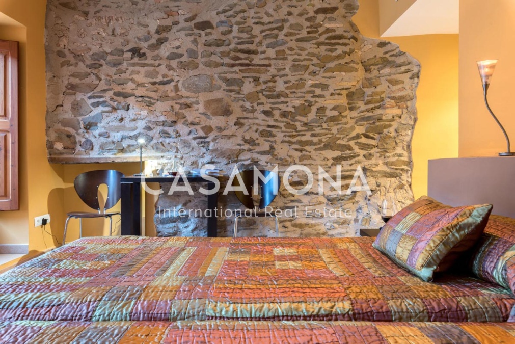 Boutique-Hotel mit 10 Zimmern und 12 Bädern im berühmten Weinbereich von Priorat, nahe Tarragona Boutique-Hotel mit 10 Zimmern und 12 Bädern im berühmten Weinbereich von Priorat, nahe Tarragona