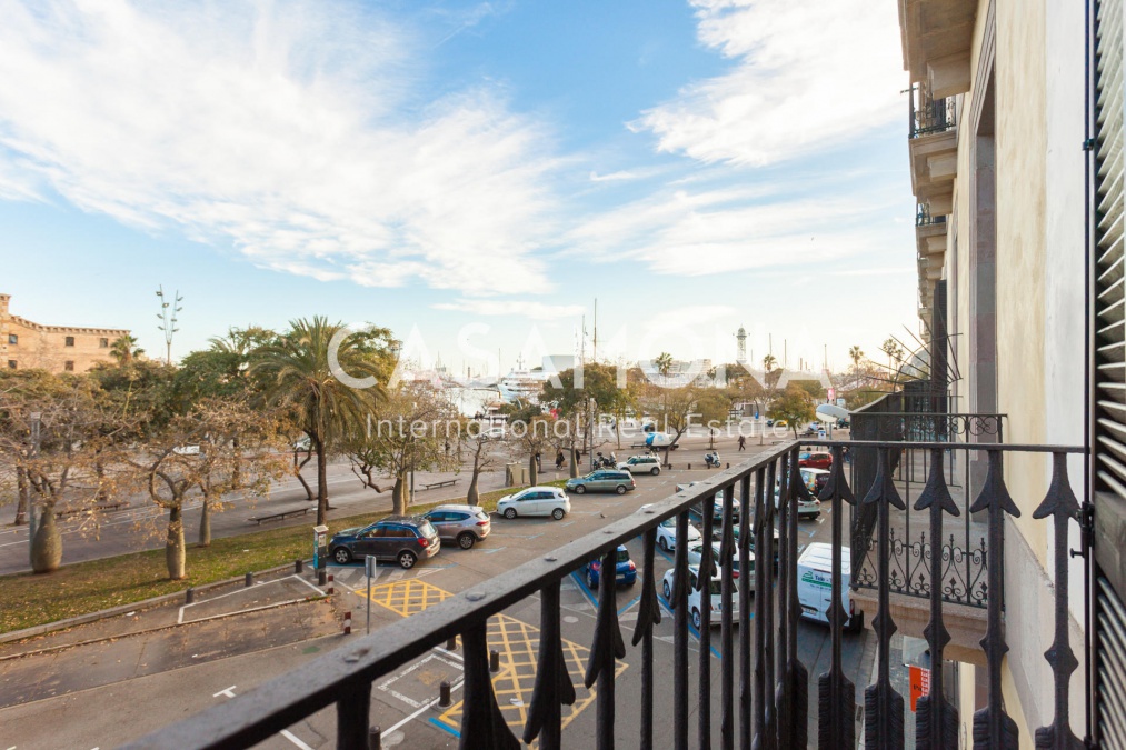 Luxurious Apartment with Spectacular Sea Views in El Born