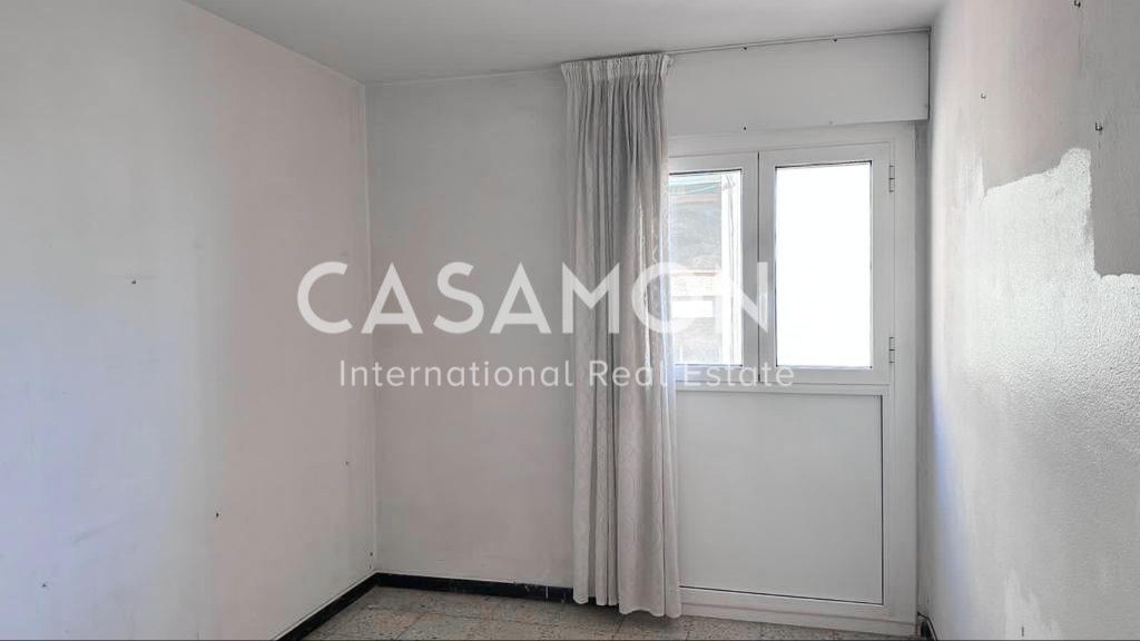(SOLD) Beachfront 3 Bedroom Apartment with an Elevator and a Terrace