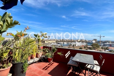 Penthouse unique avec 2 terrasses avec des vues spectaculaires Situé à côté de Port Vella