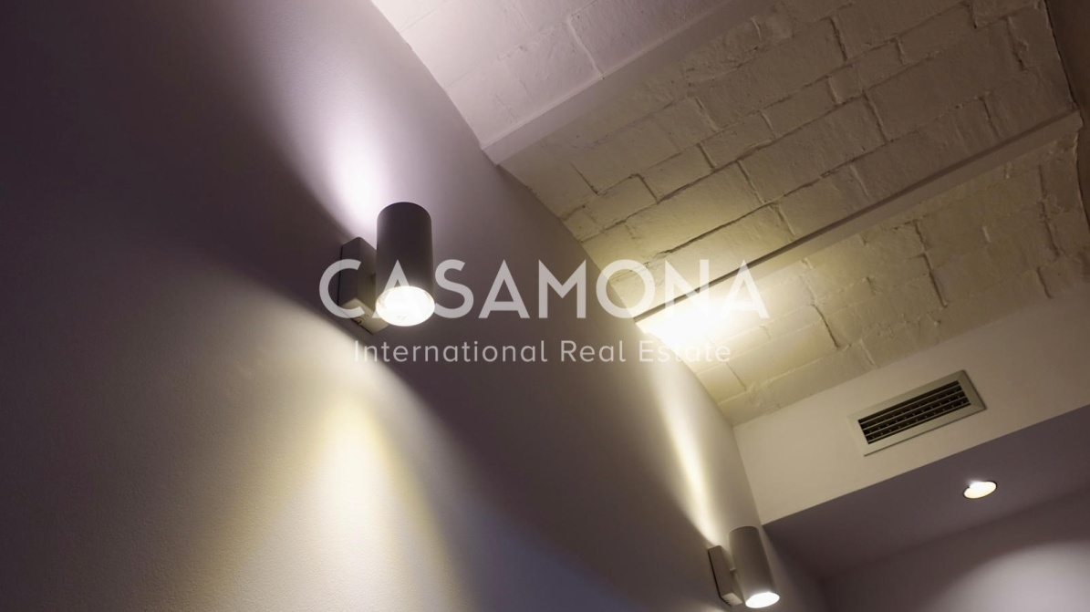 Gut gelegene Drei-Zimmer-Wohnung mit atemberaubender Aussicht Gut gelegene Drei-Zimmer-Wohnung mit atemberaubender Aussicht