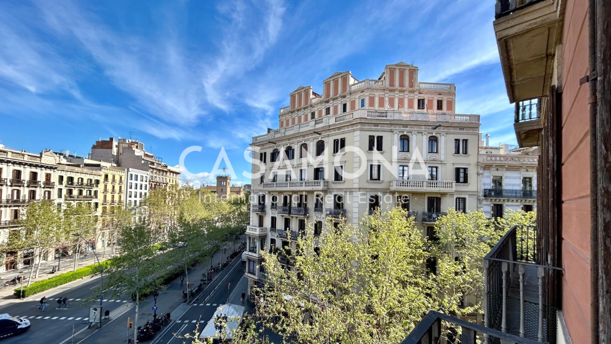 Apartament de tres dormitoris ben situat amb vistes impressionants