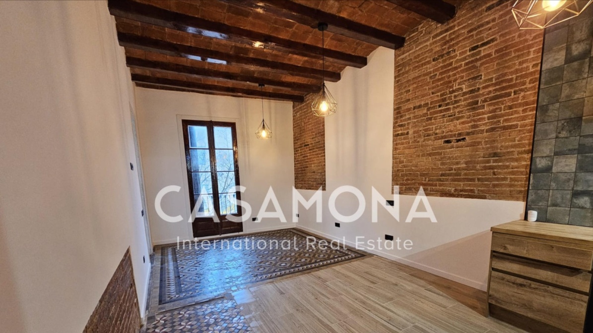 (VENUT) Apartament de 2 dormitoris i 2 banys recentment reformat amb ascensor i balcó a Sant Antoni (VENUT) Apartament de 2 dormitoris i 2 banys recentment reformat amb ascensor i balcó a Sant Antoni