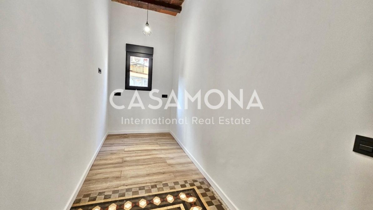 (VENUT) Apartament de 2 dormitoris i 2 banys recentment reformat amb ascensor i balcó a Sant Antoni (VENUT) Apartament de 2 dormitoris i 2 banys recentment reformat amb ascensor i balcó a Sant Antoni