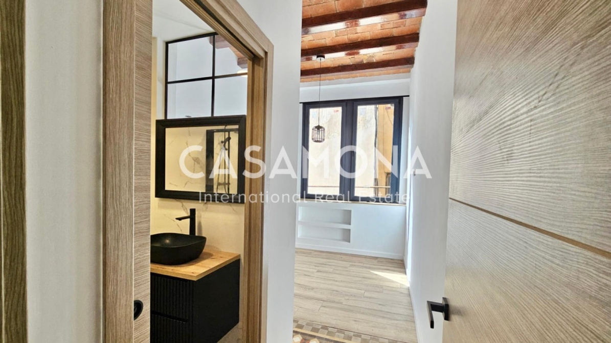 (VENUT) Apartament de 2 dormitoris i 2 banys recentment reformat amb ascensor i balcó a Sant Antoni (VENUT) Apartament de 2 dormitoris i 2 banys recentment reformat amb ascensor i balcó a Sant Antoni
