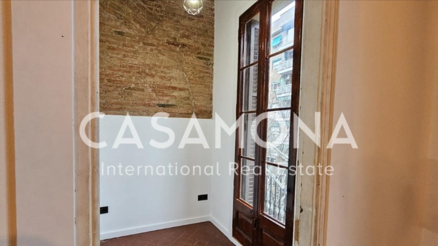 (VENUT) Apartament de 2 dormitoris i 2 banys recentment reformat amb ascensor i balcó a Sant Antoni (VENUT) Apartament de 2 dormitoris i 2 banys recentment reformat amb ascensor i balcó a Sant Antoni