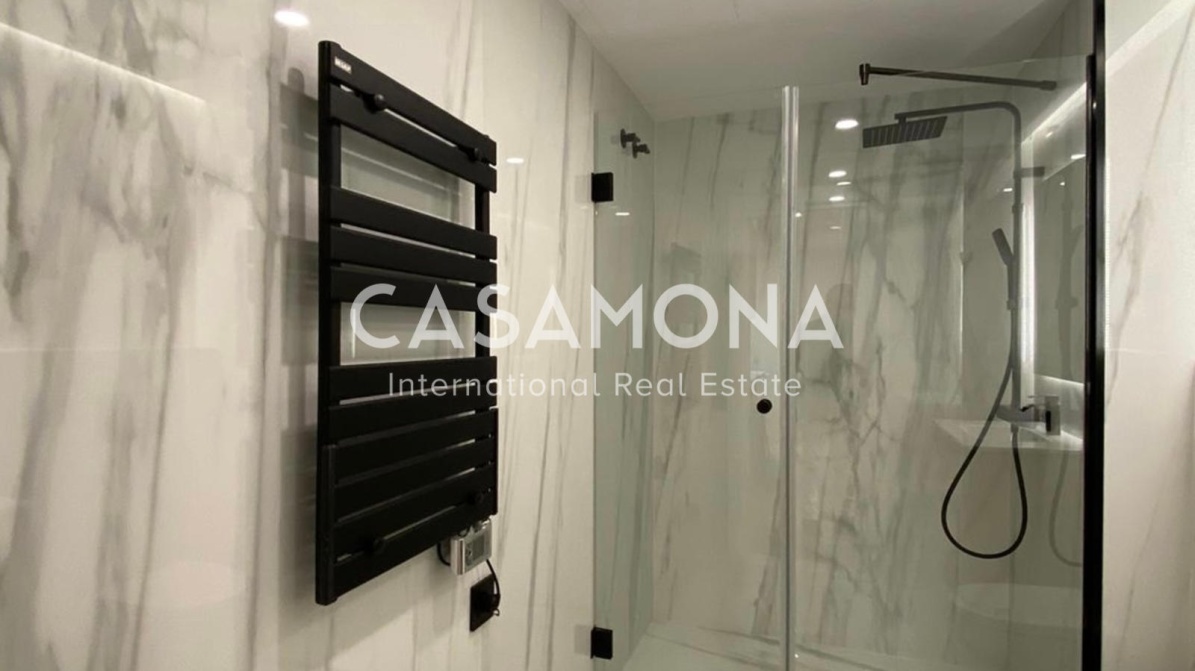 (VENUT) Modern apartament amb terrassa privada al centre històric de Barcelona (VENUT) Modern apartament amb terrassa privada al centre històric de Barcelona