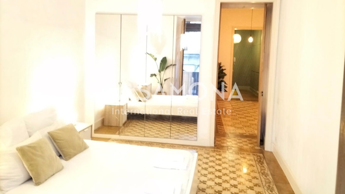 SOLD Investment Apartment With Catalan Features Close to La Rambla SOLD Investment Apartment With Catalan Features Close to La Rambla