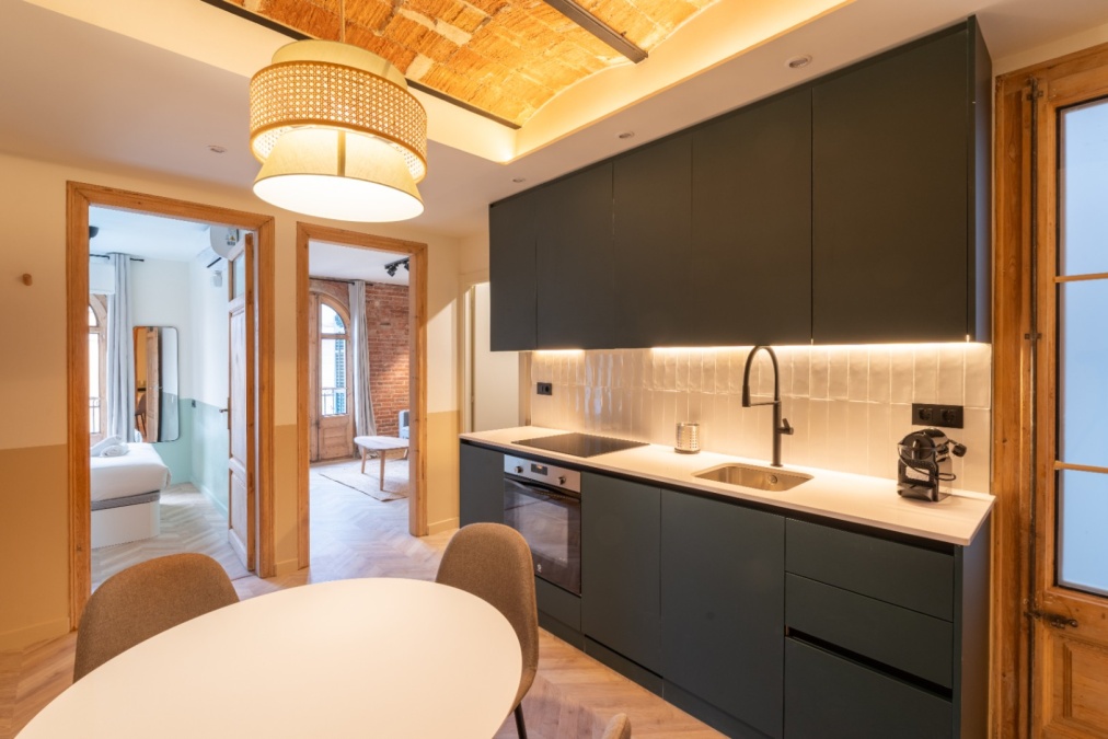 Appartement de 2 chambres doubles avec caractéristiques catalanes à Poble Sec