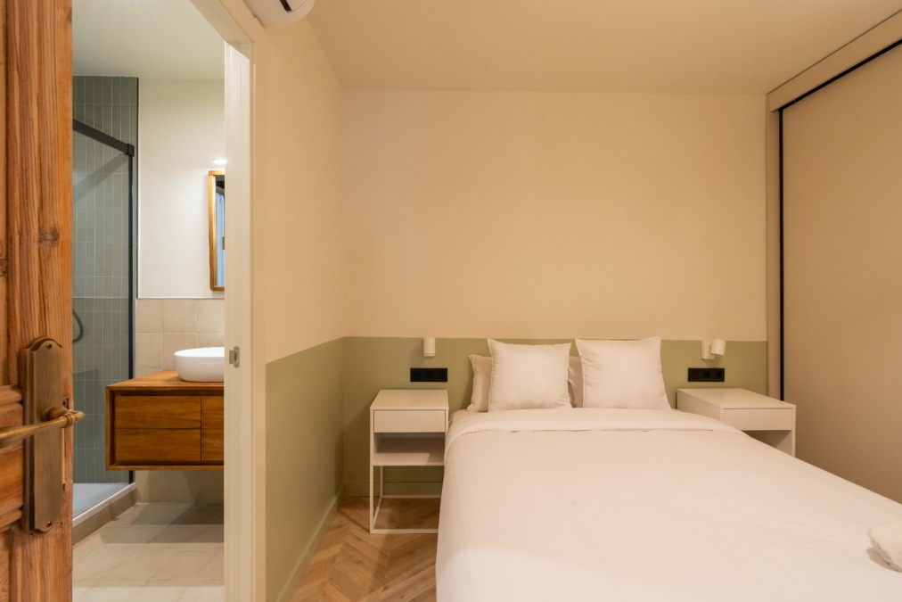 Apartamento de 2 dormitorios dobles con características catalanas en Poble Sec Apartamento de 2 dormitorios dobles con características catalanas en Poble Sec