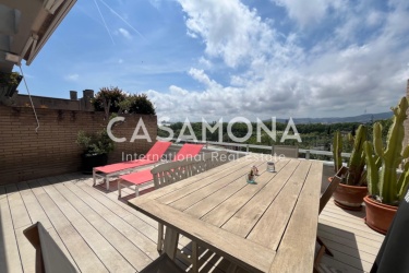 Dúplex exclusivo ático con gran terraza privada y vistas de 360 grados en Villa Olímpica