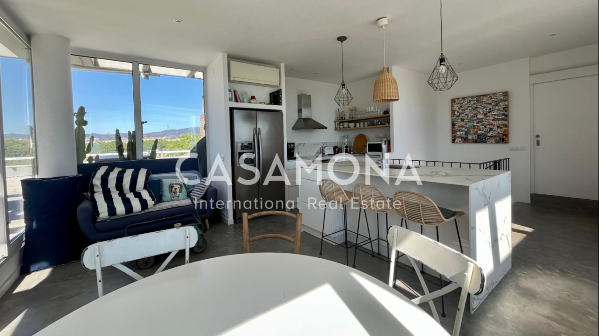 Penthouse with 70m² Private Terrace, 360 Degree Sea & City Views in Vila Olímpica Penthouse with 70m² Private Terrace, 360 Degree Sea & City Views in Vila Olímpica