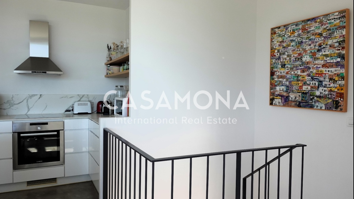 Àtic Dúplex amb Terrassa Privada de 70 m² i Vistes Panoràmiques de 360° al Mar i la Ciutat a Vila Olímpica Àtic Dúplex amb Terrassa Privada de 70 m² i Vistes Panoràmiques de 360° al Mar i la Ciutat a Vila Olímpica