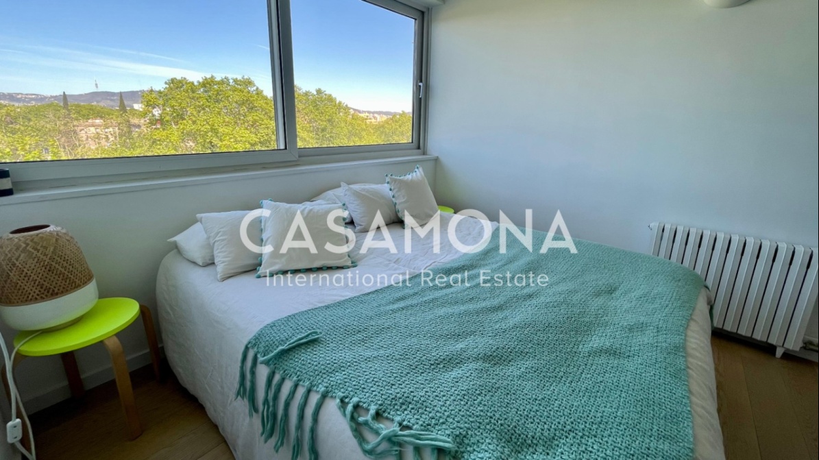 Penthouse with 70m² Private Terrace, 360 Degree Sea & City Views in Vila Olímpica Penthouse with 70m² Private Terrace, 360 Degree Sea & City Views in Vila Olímpica
