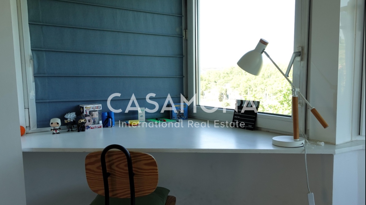 Àtic Dúplex amb Terrassa Privada de 70 m² i Vistes Panoràmiques de 360° al Mar i la Ciutat a Vila Olímpica Àtic Dúplex amb Terrassa Privada de 70 m² i Vistes Panoràmiques de 360° al Mar i la Ciutat a Vila Olímpica