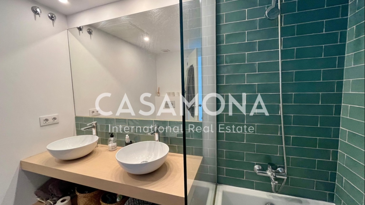 Duplex-Penthouse mit 70 m² Privater Dachterrasse und 360°-Blick auf Meer und Stadt in Vila Olímpica Duplex-Penthouse mit 70 m² Privater Dachterrasse und 360°-Blick auf Meer und Stadt in Vila Olímpica