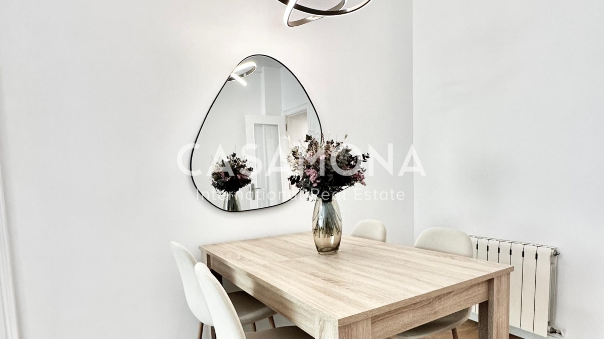 (VENDU) Appartement lumineux de 3 chambres avec une terrasse confortable