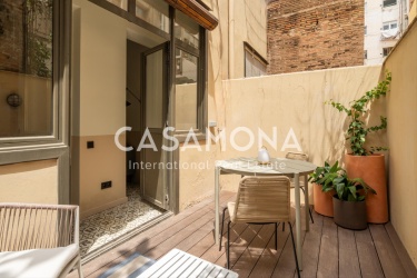 Apartamento de 1 dormitorio con patio recién reformado en Gracia Apartamento de 1 dormitorio con patio recién reformado en Gracia