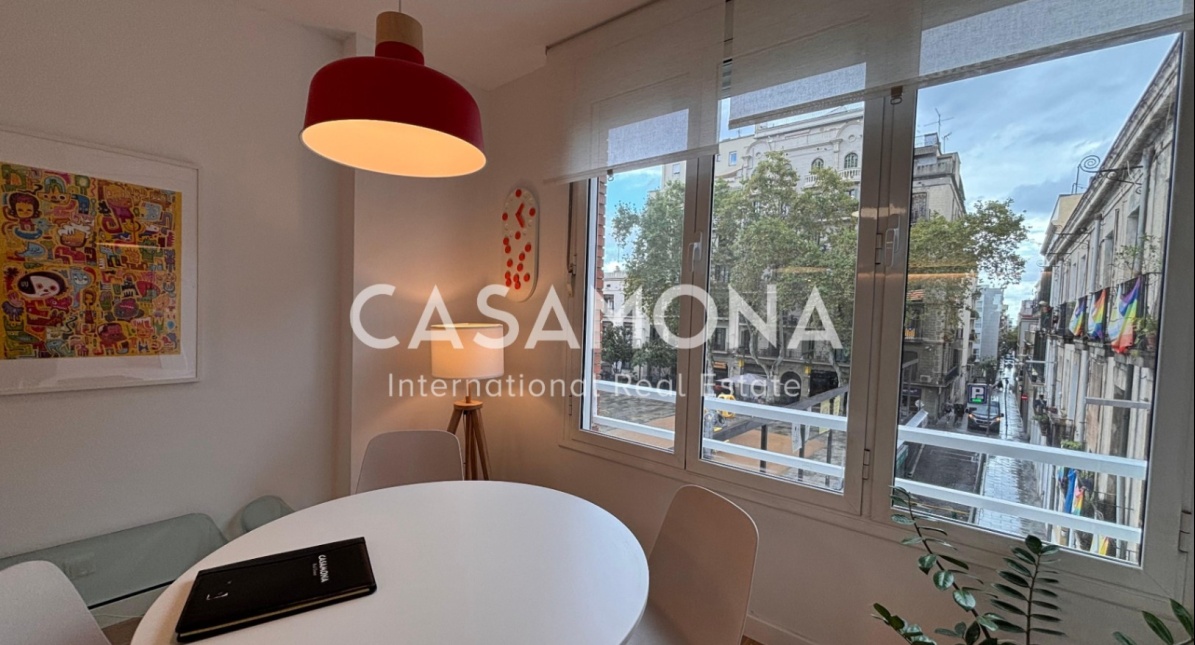 Modern appartement met 4 slaapkamers in het hart van Gràcia
