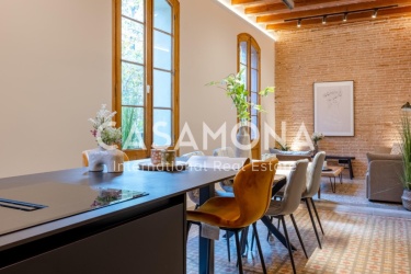 Appartement de 3 chambres fraîchement rénové avec 3 balcons à Passeig de Gracia
