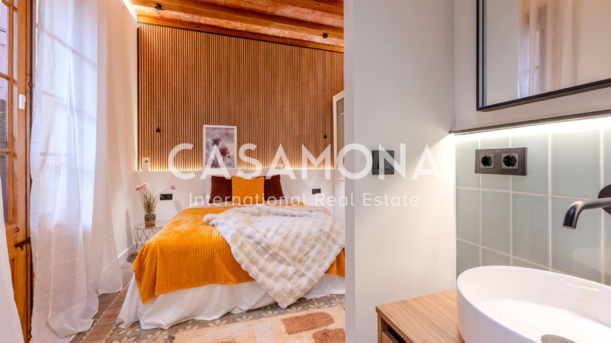 Frisch renovierte 3-Zimmer-Wohnung mit 3 Balkonen am Passeig de Gràcia Frisch renovierte 3-Zimmer-Wohnung mit 3 Balkonen am Passeig de Gràcia