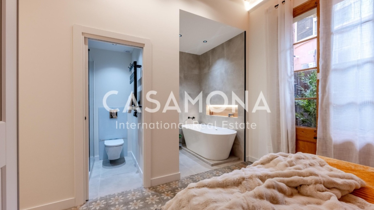 Frisch renovierte 3-Zimmer-Wohnung mit 3 Balkonen am Passeig de Gràcia Frisch renovierte 3-Zimmer-Wohnung mit 3 Balkonen am Passeig de Gràcia