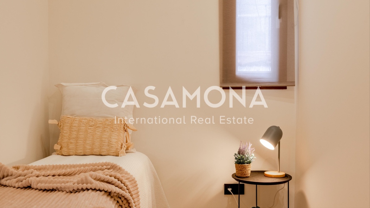 (SOLD) Freshly Renovated 3-Bedroom Apartment with 3 Balconies in Passeig de Gracia