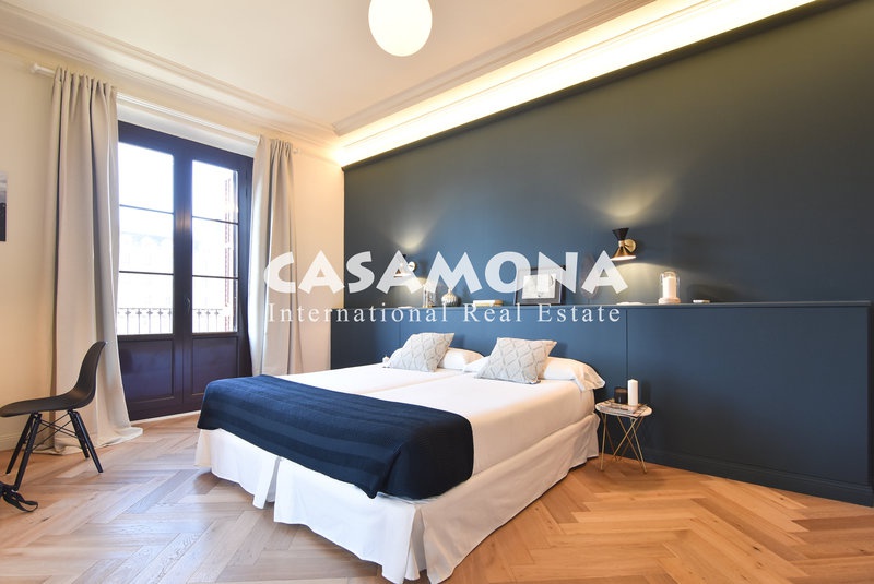 Elegant apartament al Barceloneta amb vistes del Port Vell Elegant apartament al Barceloneta amb vistes del Port Vell